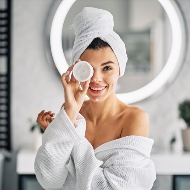 Achieve Radiant Glowing Skin with These Expert Tips and Tricks from Kiehl's